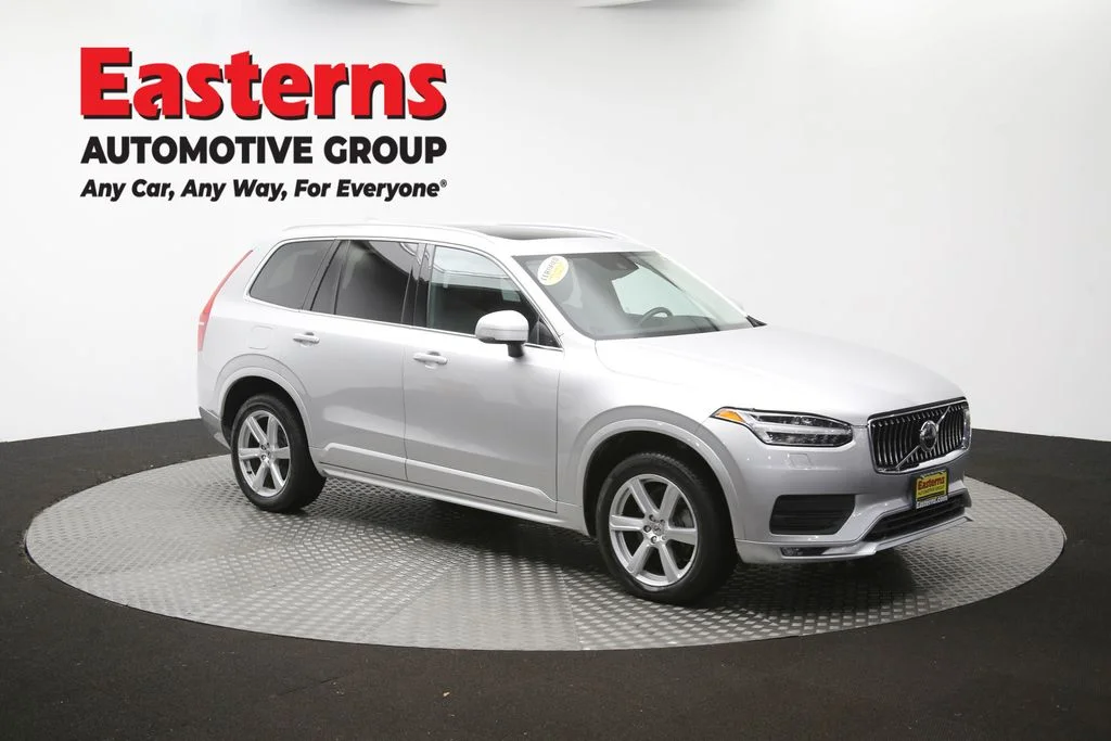 Used 2022 Gray Volvo T5 Momentum image 50