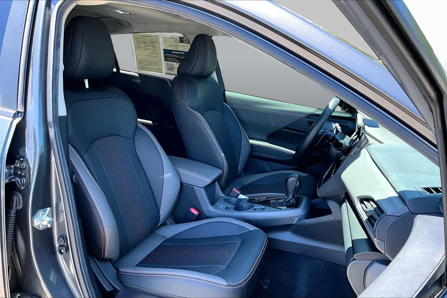 Used 2025 Magnetite Gray Metallic Subaru Limited image 16
