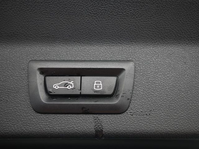 Used 2023 Gray BMW M40i image 25