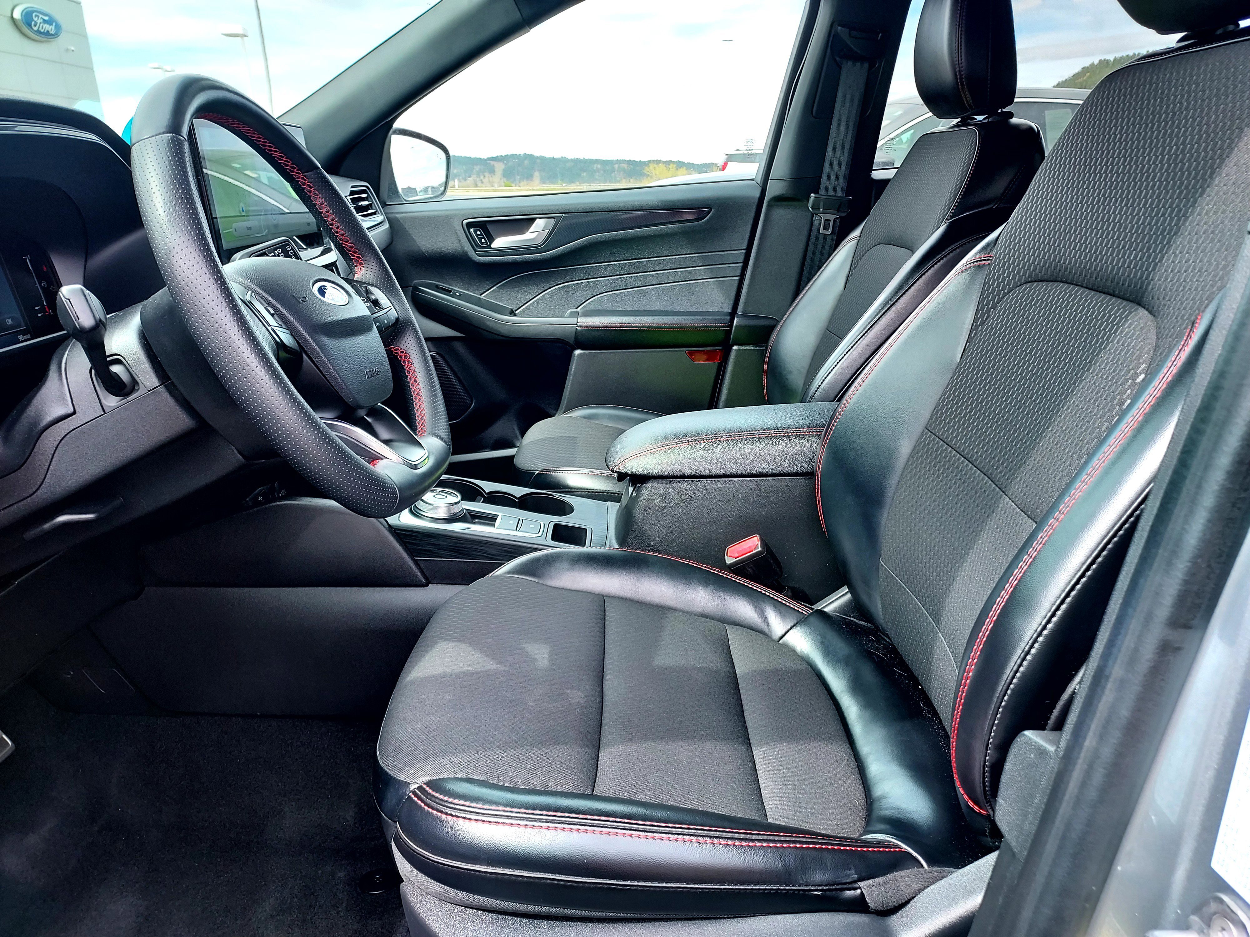 Used 2024 Silver Ford ST-Line image 13