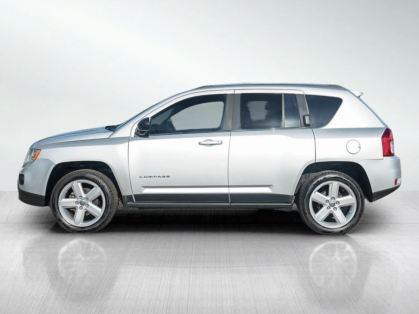 Used 2012 Jeep Compass Limited with VIN 1C4NJDCB9CD523750 for sale in Burnsville, Minnesota