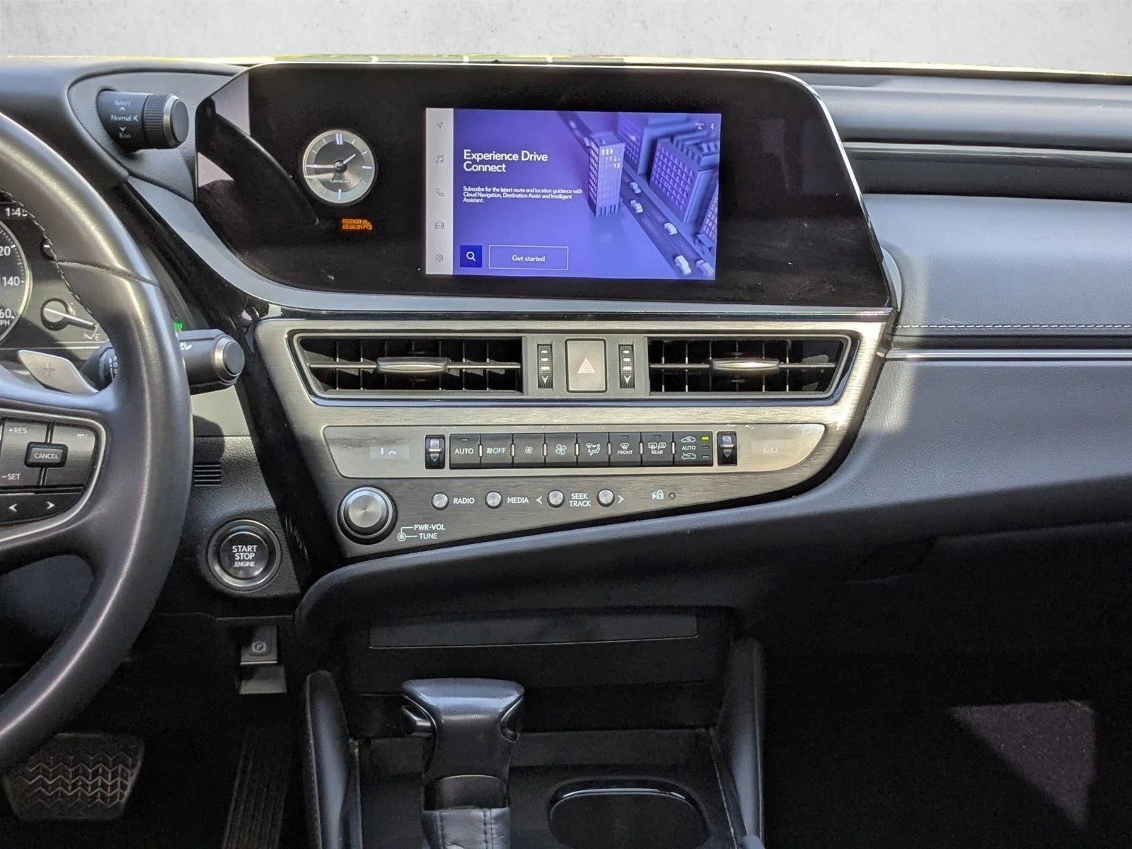 2024 Lexus ES 350 - Photo 14