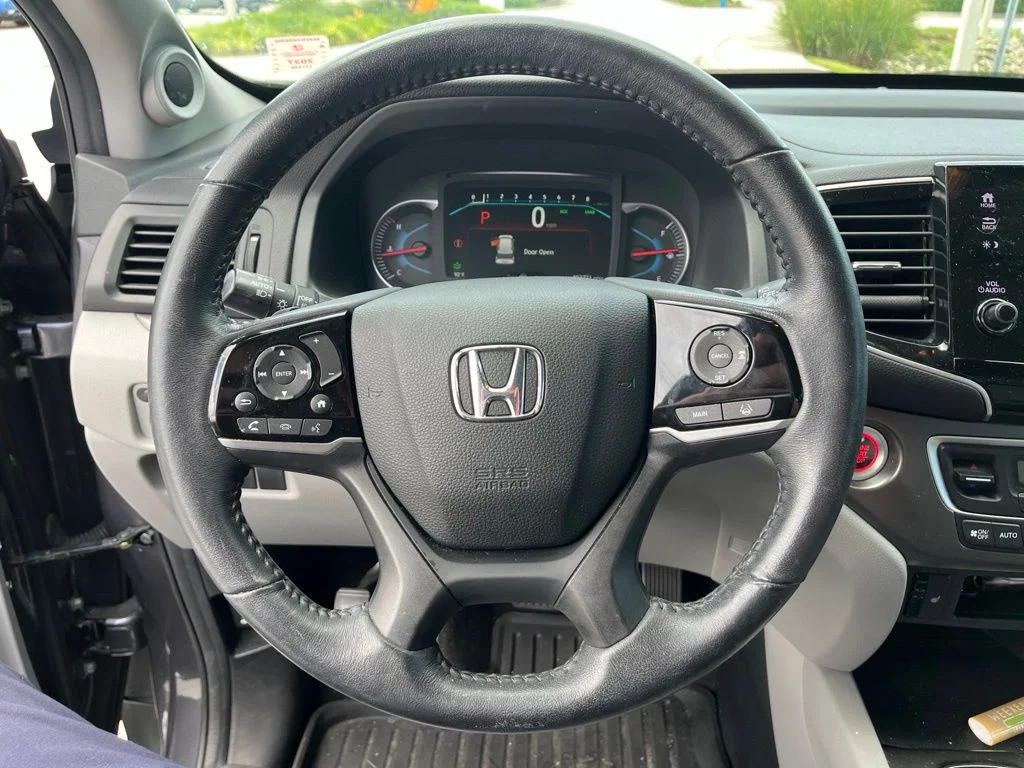 Used 2022 Modern Steel Metallic Honda EX-L image 19