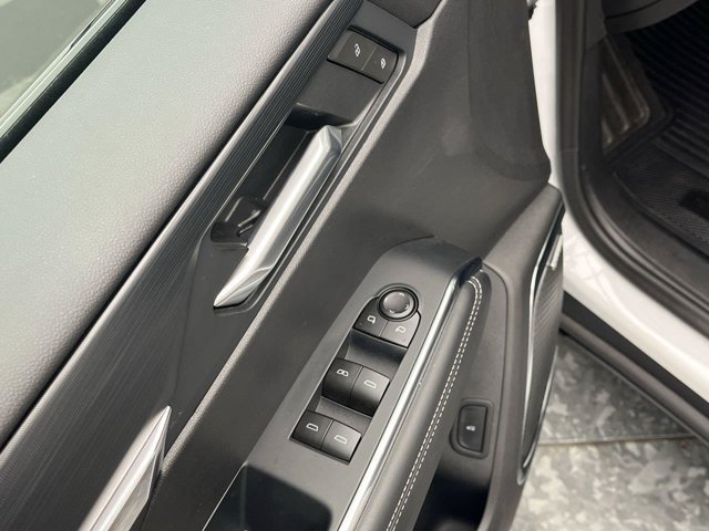 Used 2026 Summit White GMC AWD Elevation image 8