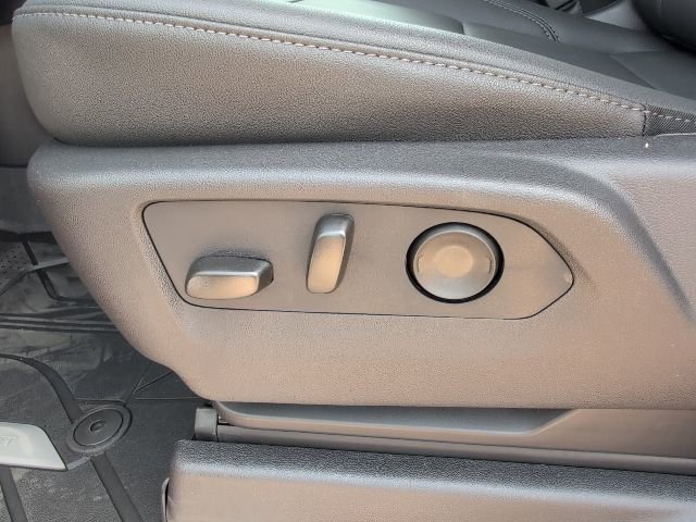 2026 Chevrolet Silverado 1500 LTZ - Photo 13
