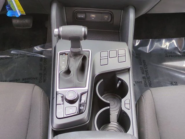 Certified Used 2025 Gray Kia LX image 19