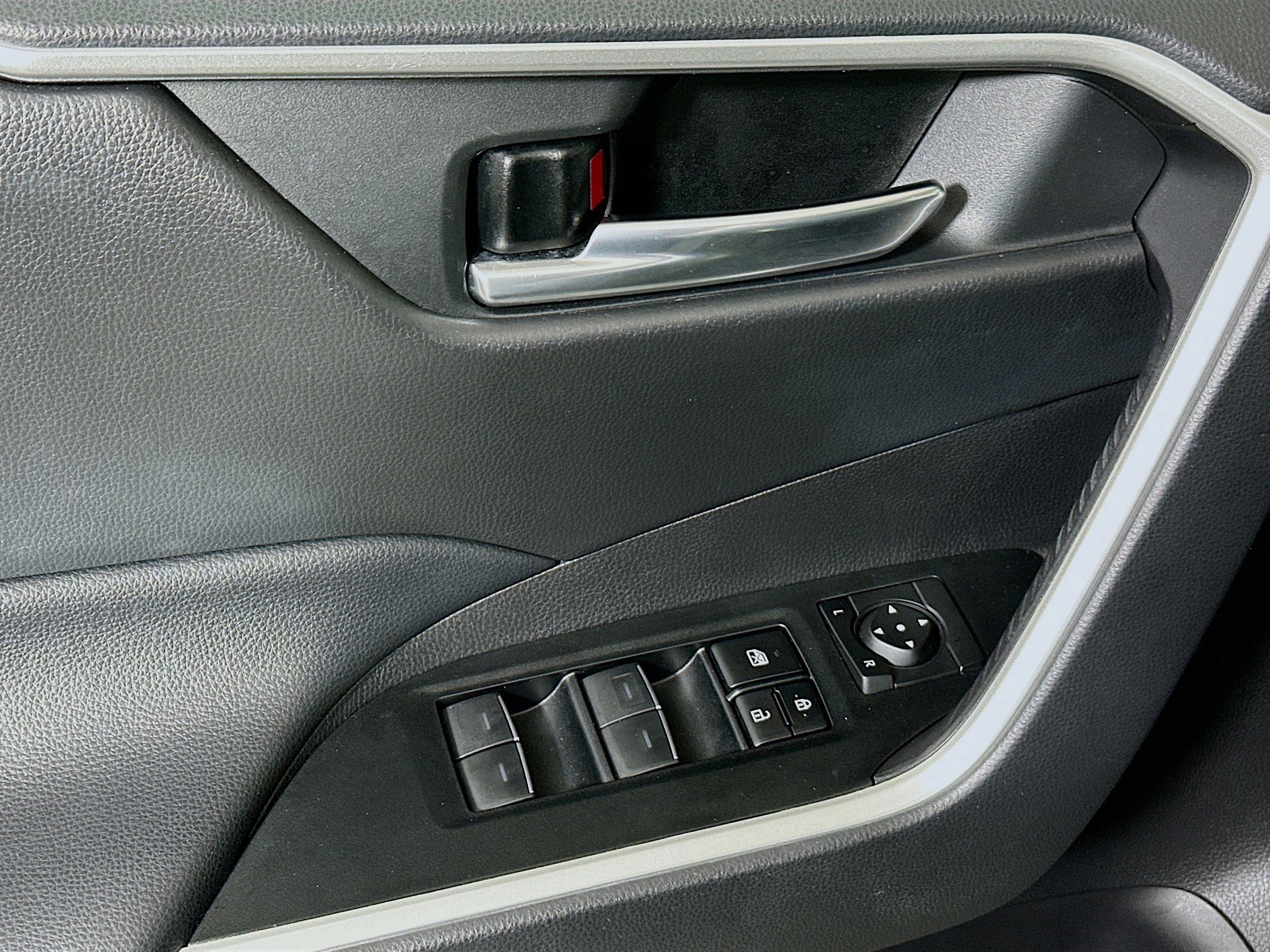 Used 2023 Magnetic Gray Metallic Toyota XLE image 14