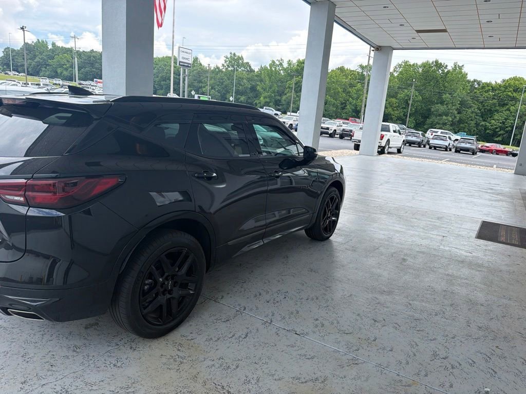 Used 2024 Black Chevrolet RS image 6