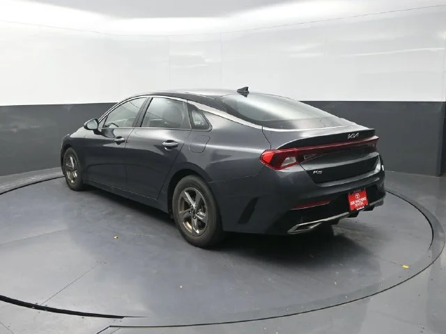 Used 2022 Gray Kia LXS image 6
