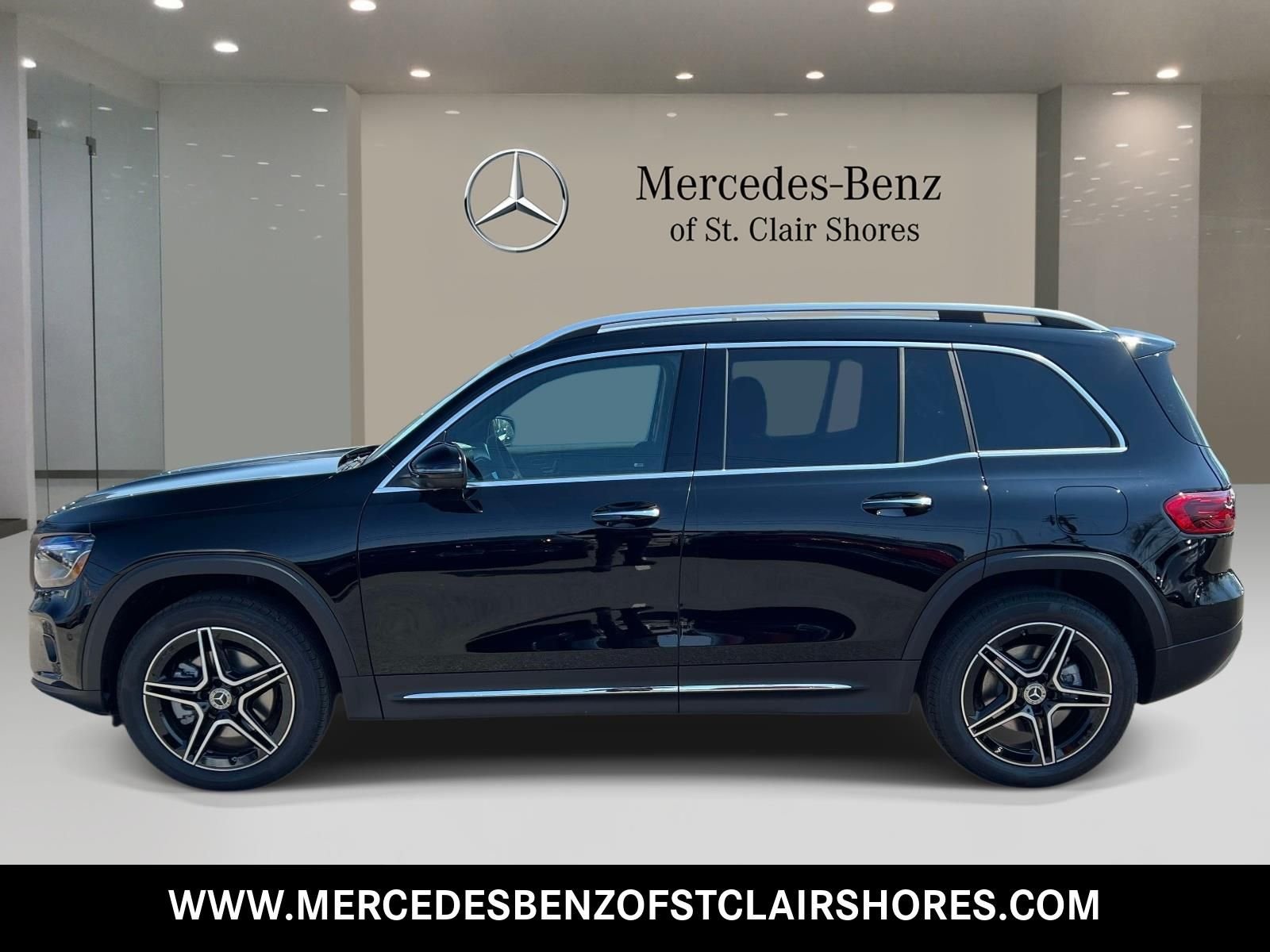New 2026 Night Black Mercedes-Benz GLB 250 image 2