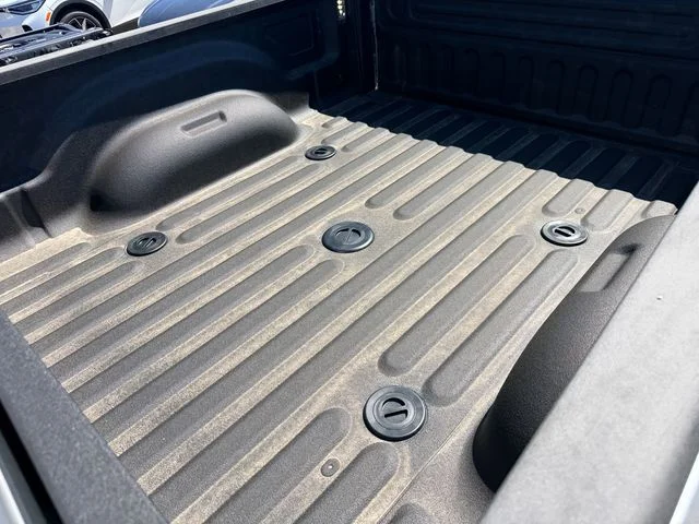 New 2026 Silver Ram Laramie image 28