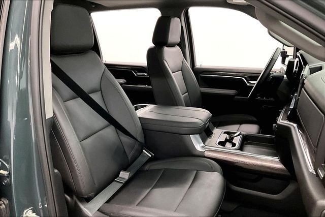 2025 Chevrolet Silverado 2500HD LTZ - Photo 8