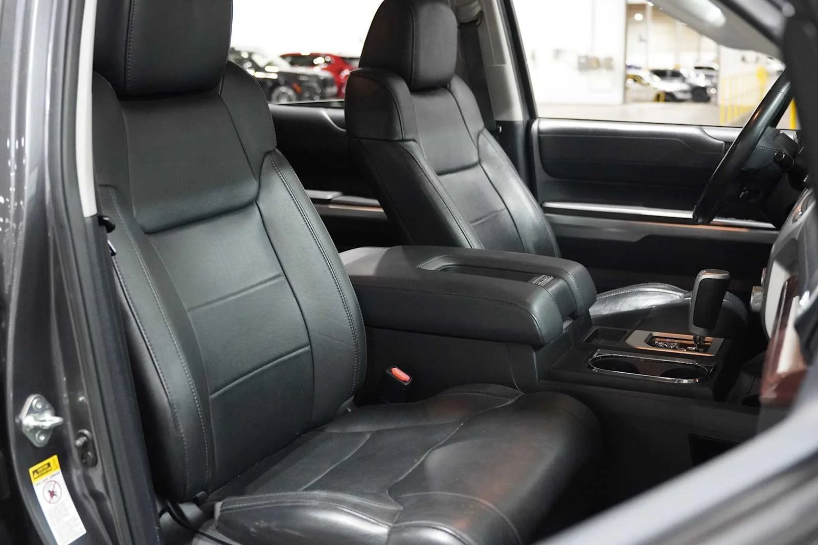 Used 2014 Magnetic Gray Metallic Toyota LTD image 11