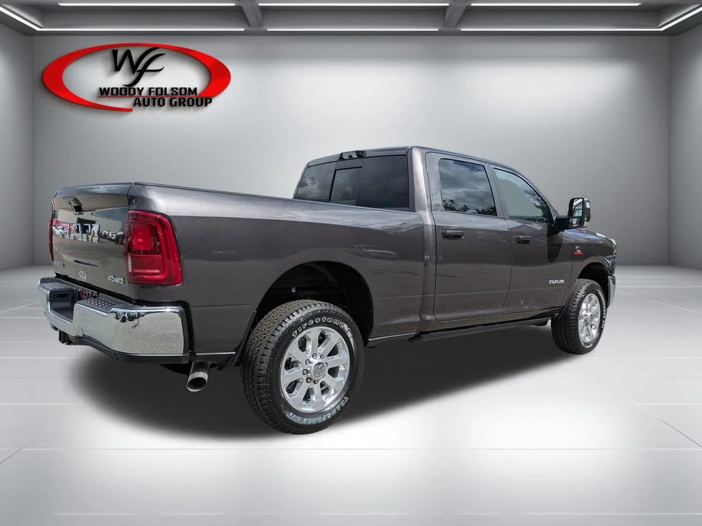 New 2026 Granite Crystal Metallic Clear-Coat Exterior Paint RAM Laramie image 4