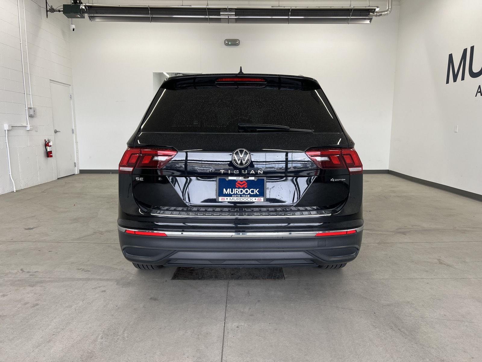 2022 Volkswagen Tiguan SE - Photo 3