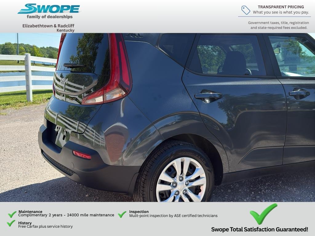 Used 2022 Gravity Gray Kia LX image 10