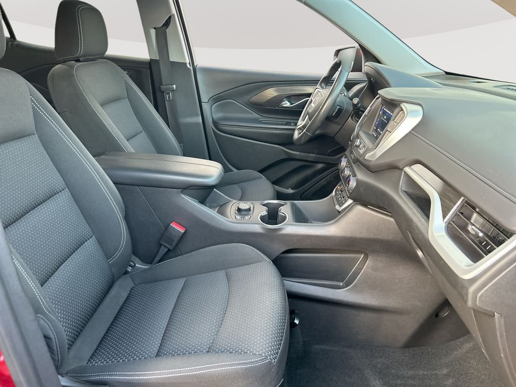 Used 2023 Red GMC SLE image 29