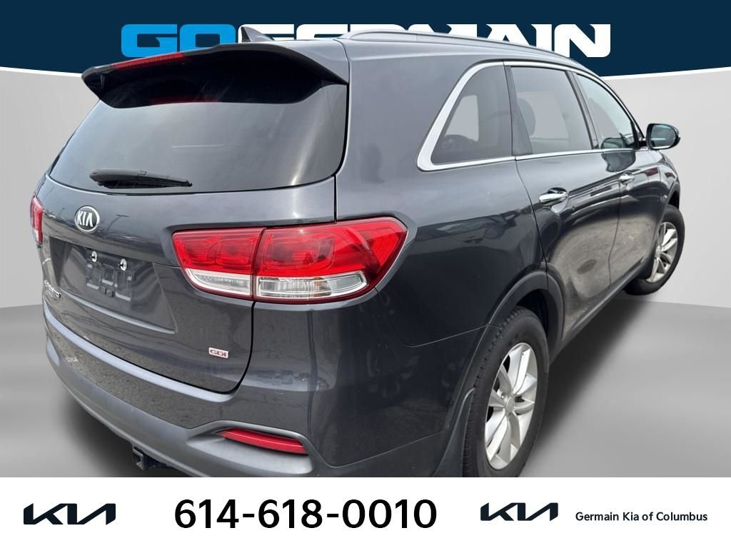 Used 2018 Gray Kia LX image 4