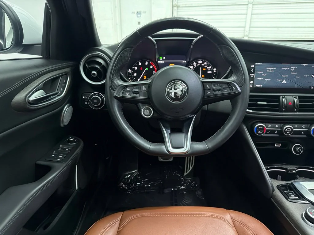 Used 2023 White Alfa Romeo Ti image 24