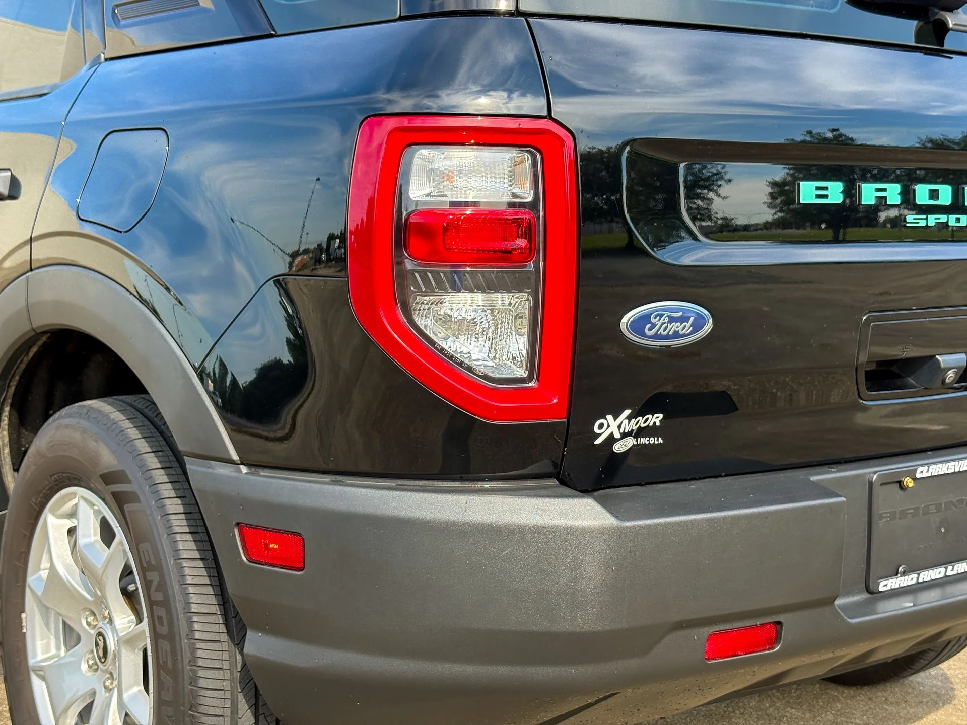 Used 2022 Black Ford Base image 9