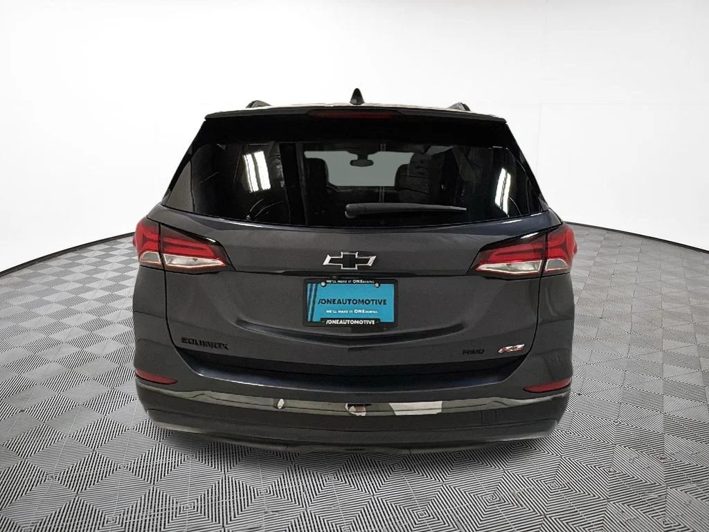 Used 2023 Gray Chevrolet RS image 10