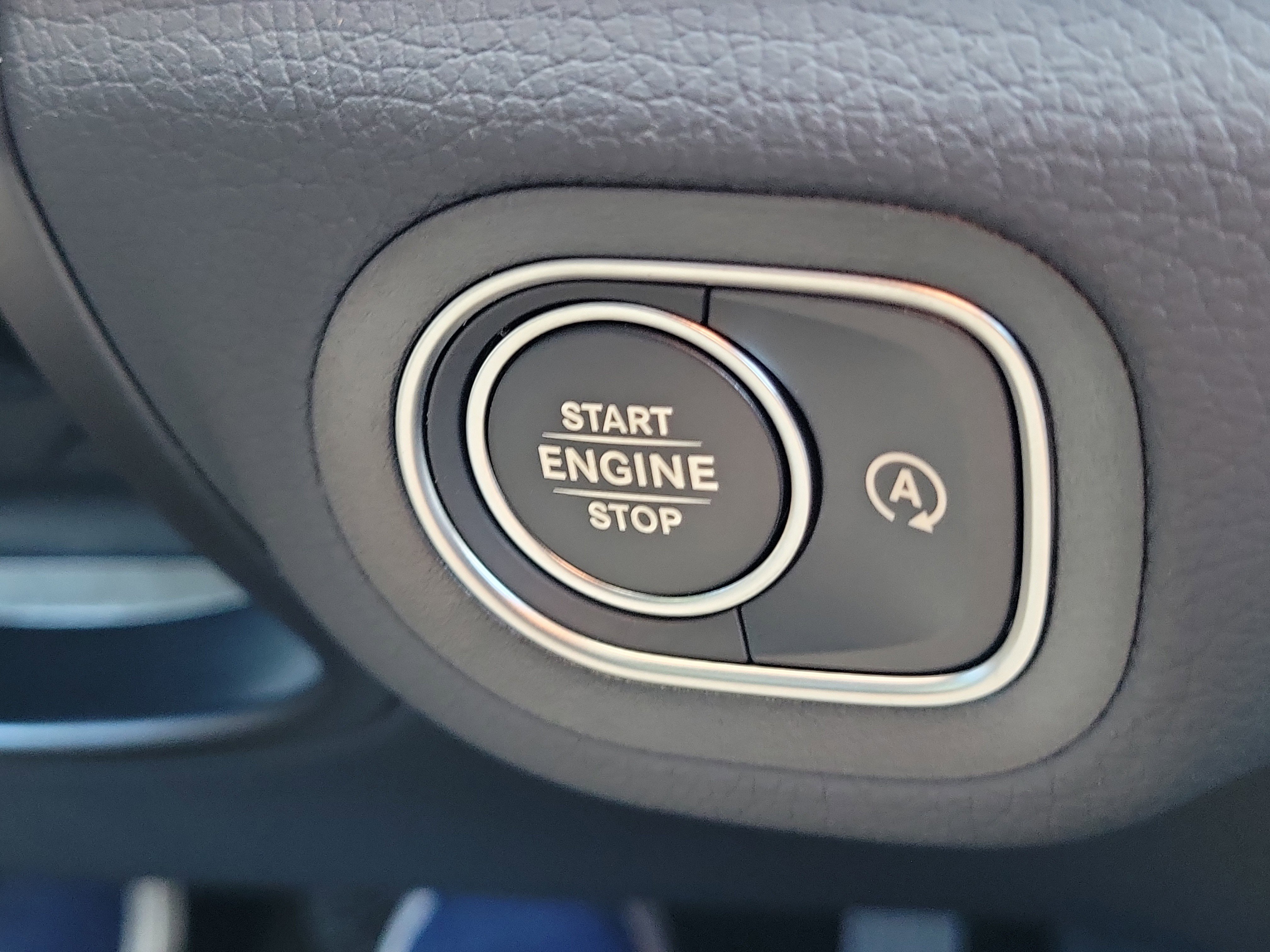 New 2026 MANUFAKTUR Moonlight White Magno Mercedes-Benz GLE 450 image 61