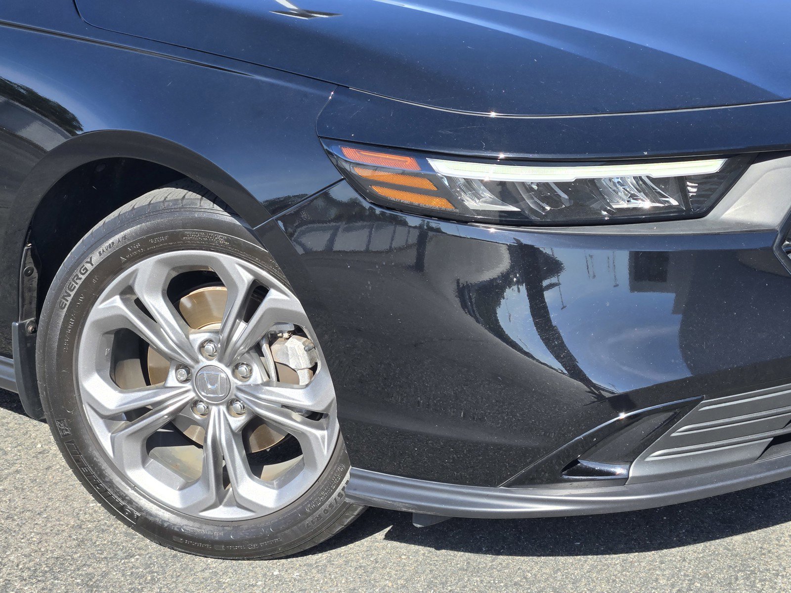Used 2024 Black Honda EX image 9