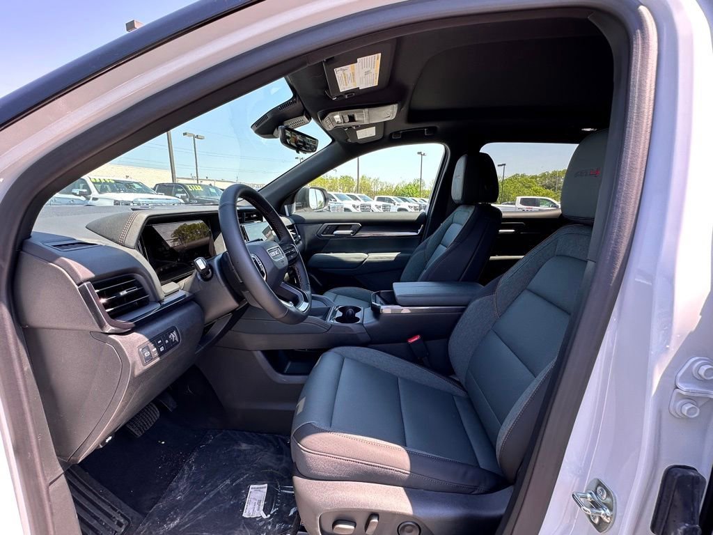 2026 GMC Terrain AT4 - Photo 14