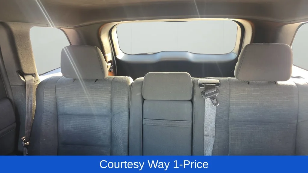 Used 2015 White/off-white Jeep Laredo image 13