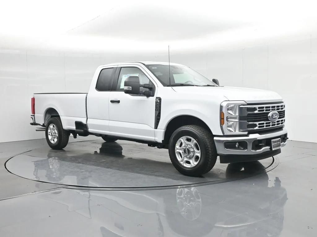 New 2026 White Ford XLT image 24