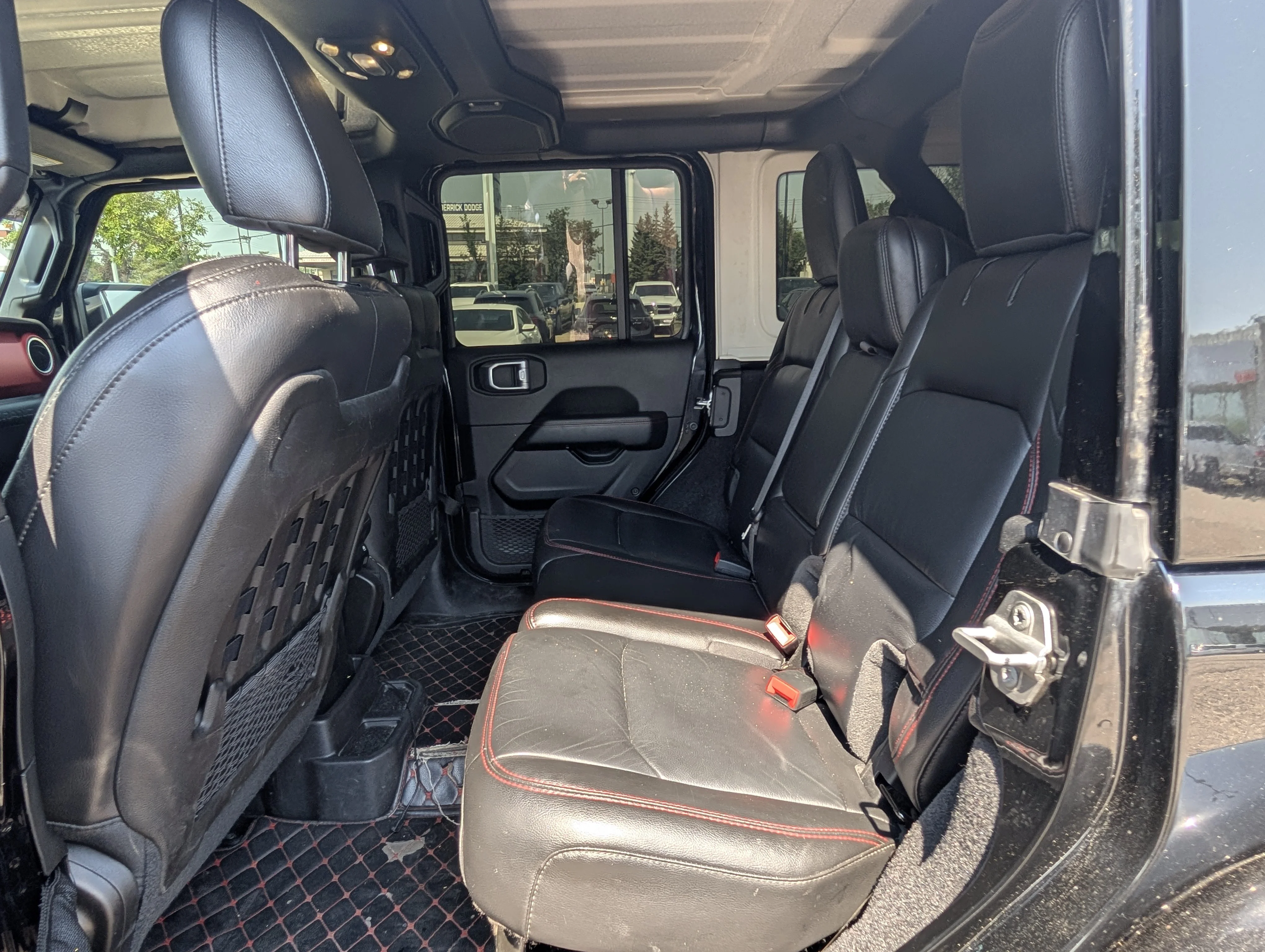 Used 2021 Black Jeep Unlimited Rubicon image 20