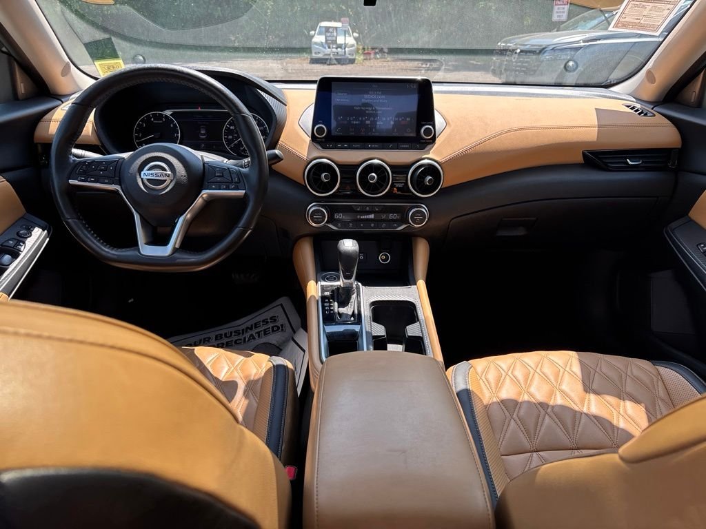 Used 2023 Gray Nissan SV image 31