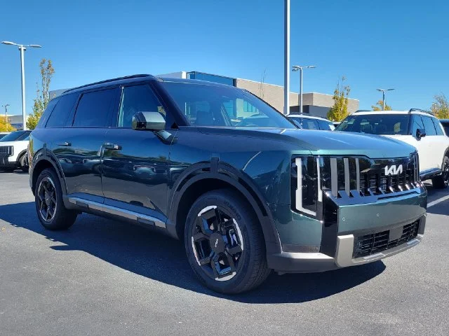 New 2027 Black Jade Green Kia EX image 3