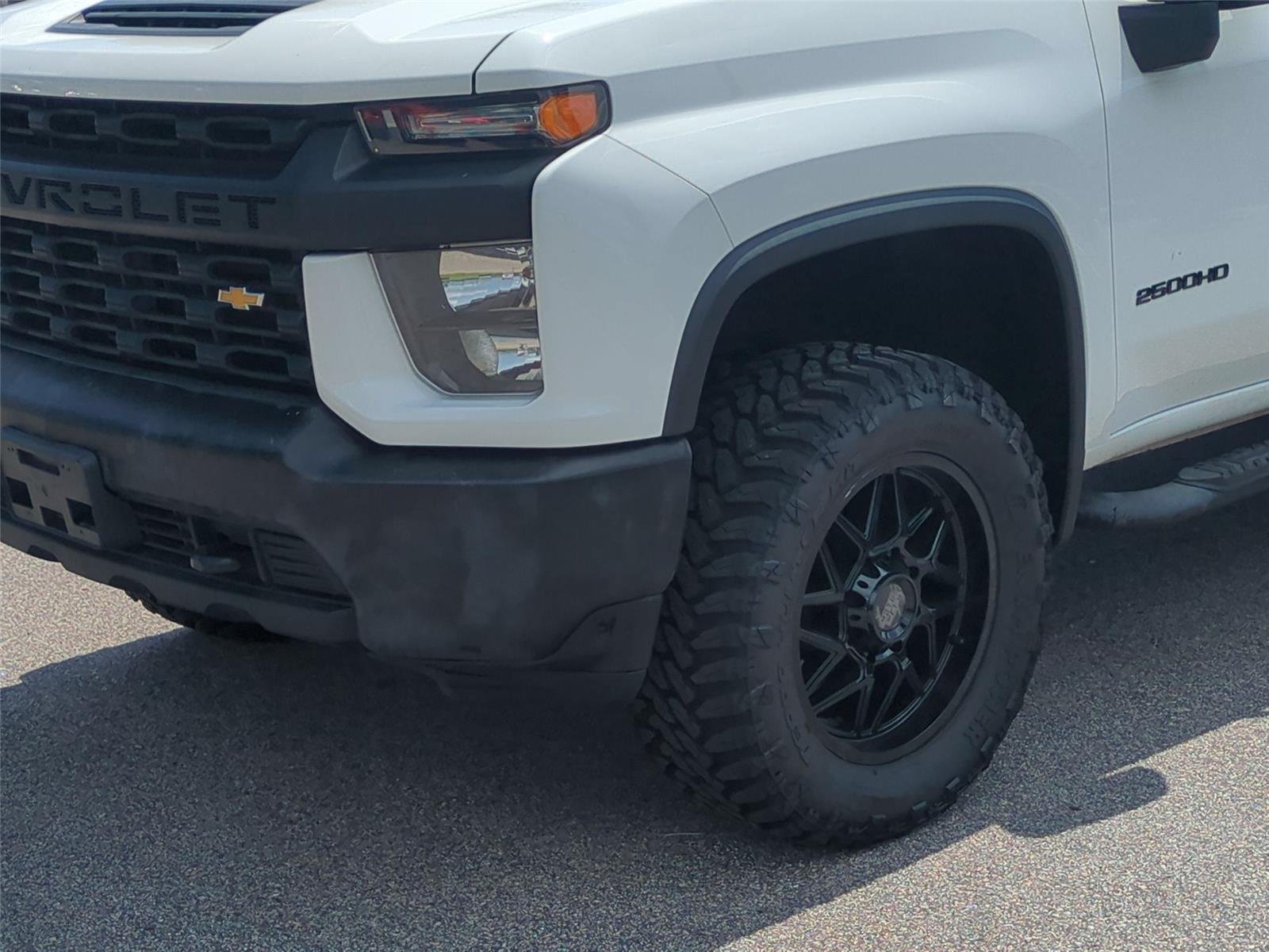 Used 2023 Summit White Chevrolet Work Truck image 9
