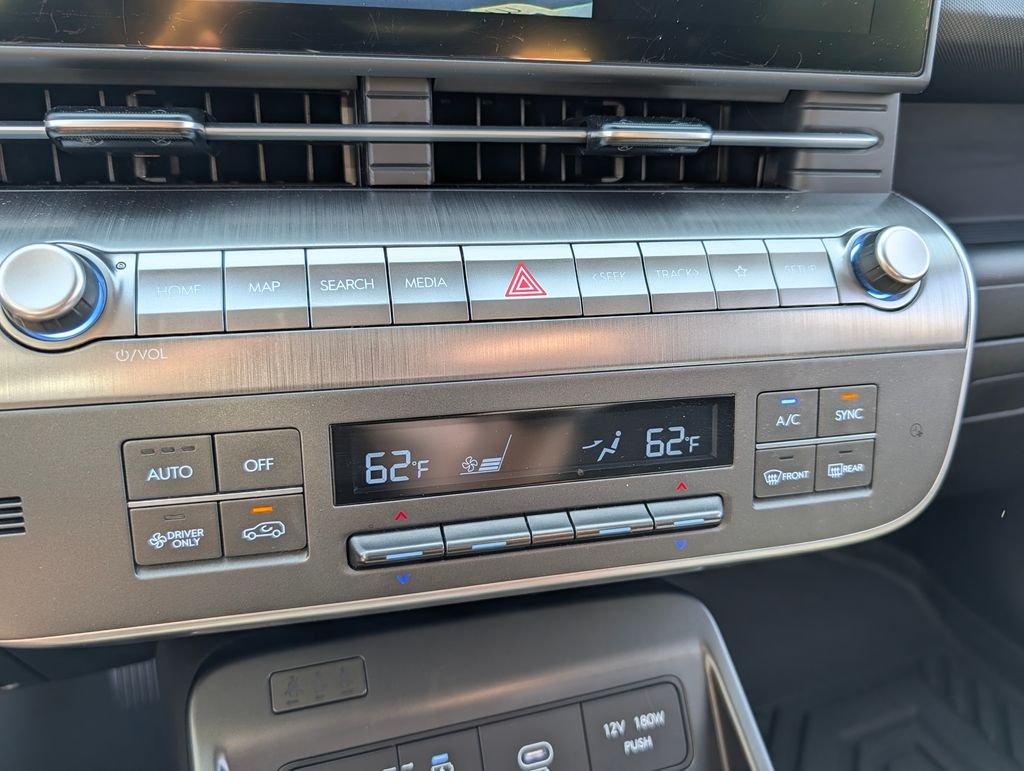 2024 Hyundai Kona EV SEL - Photo 23