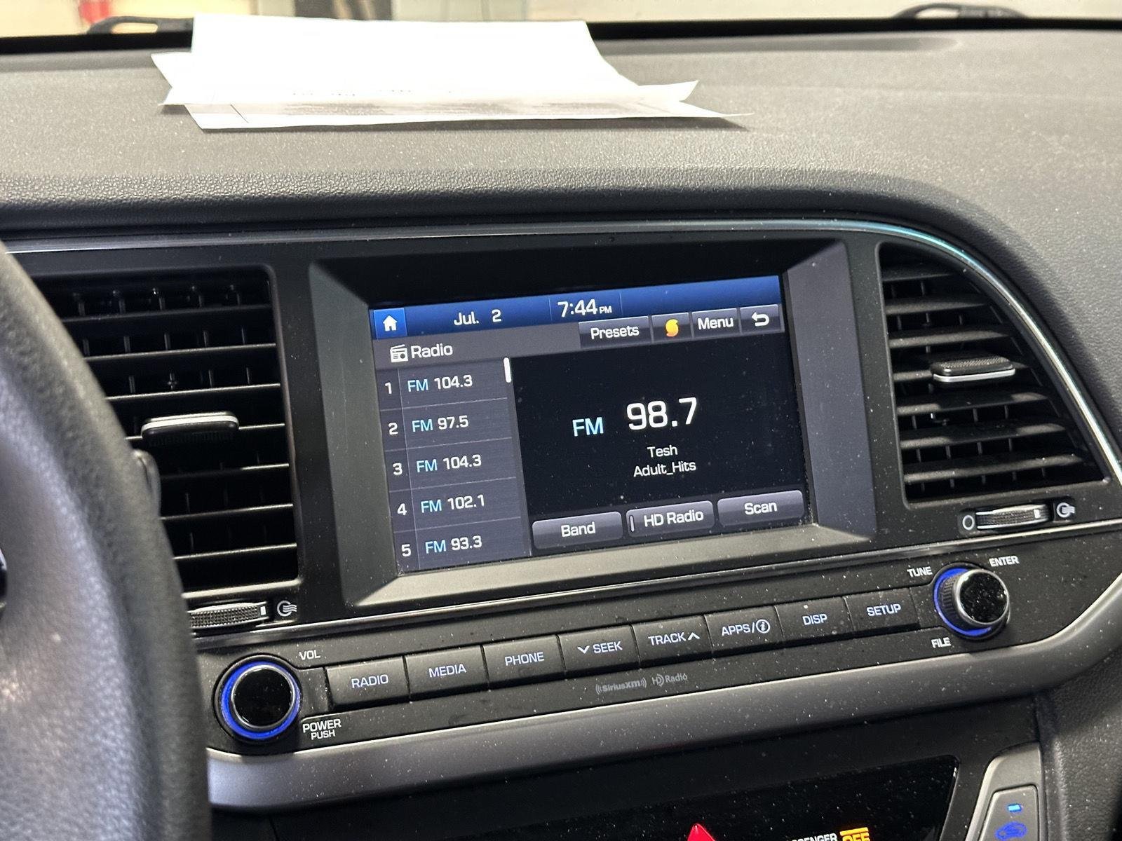 Used 2018 Machine Gray Hyundai SEL image 29