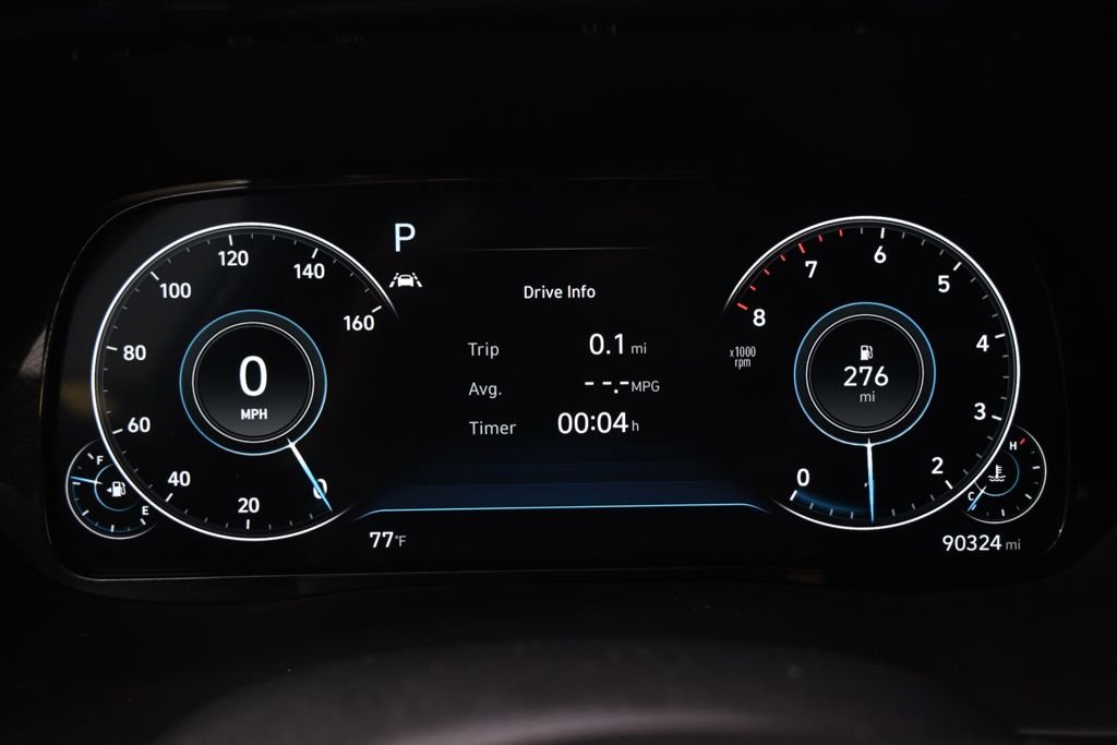 Used 2021 White Hyundai Calligraphy image 26