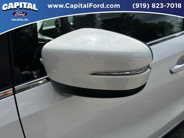 Used 2022  Honda EX-L image 12