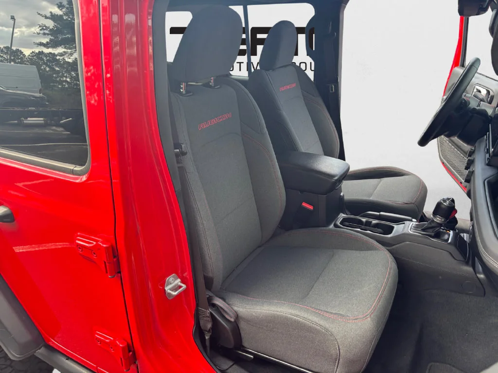 Used 2025 Red Jeep Rubicon image 25