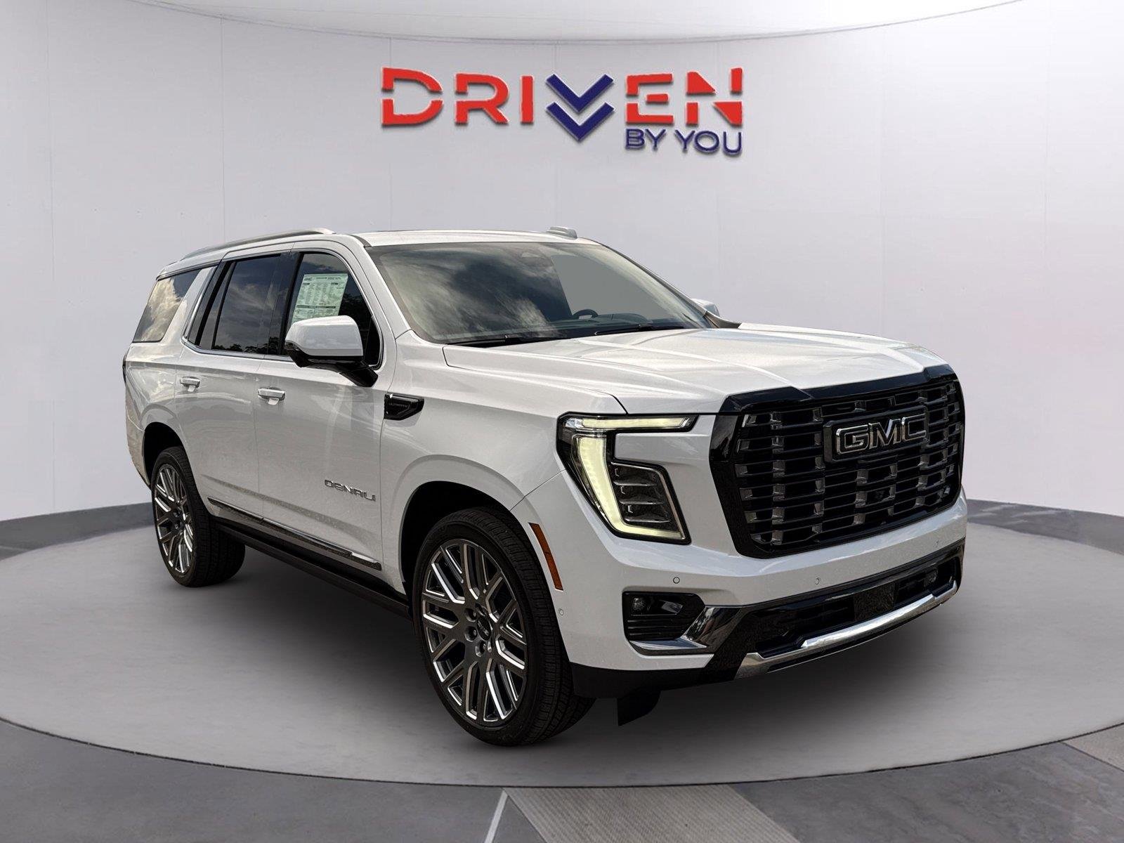 New 2026 Glacier White Tricoat GMC Denali Ultimate image 2