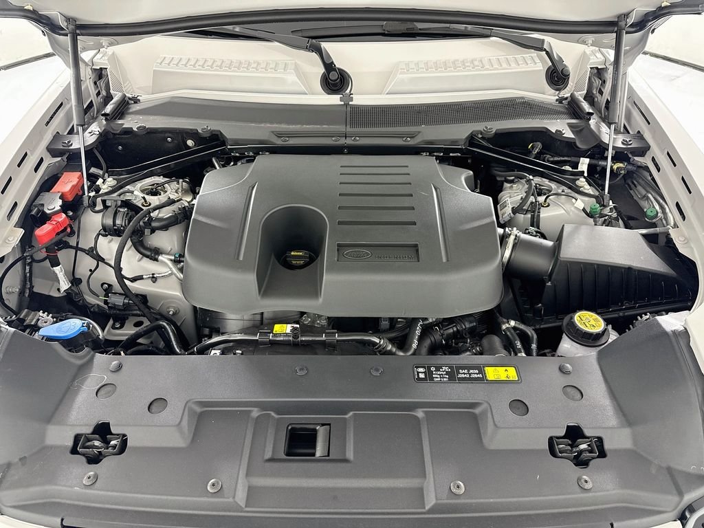 New 2026 Borasco Grey Land Rover X-Dynamic SE image 30