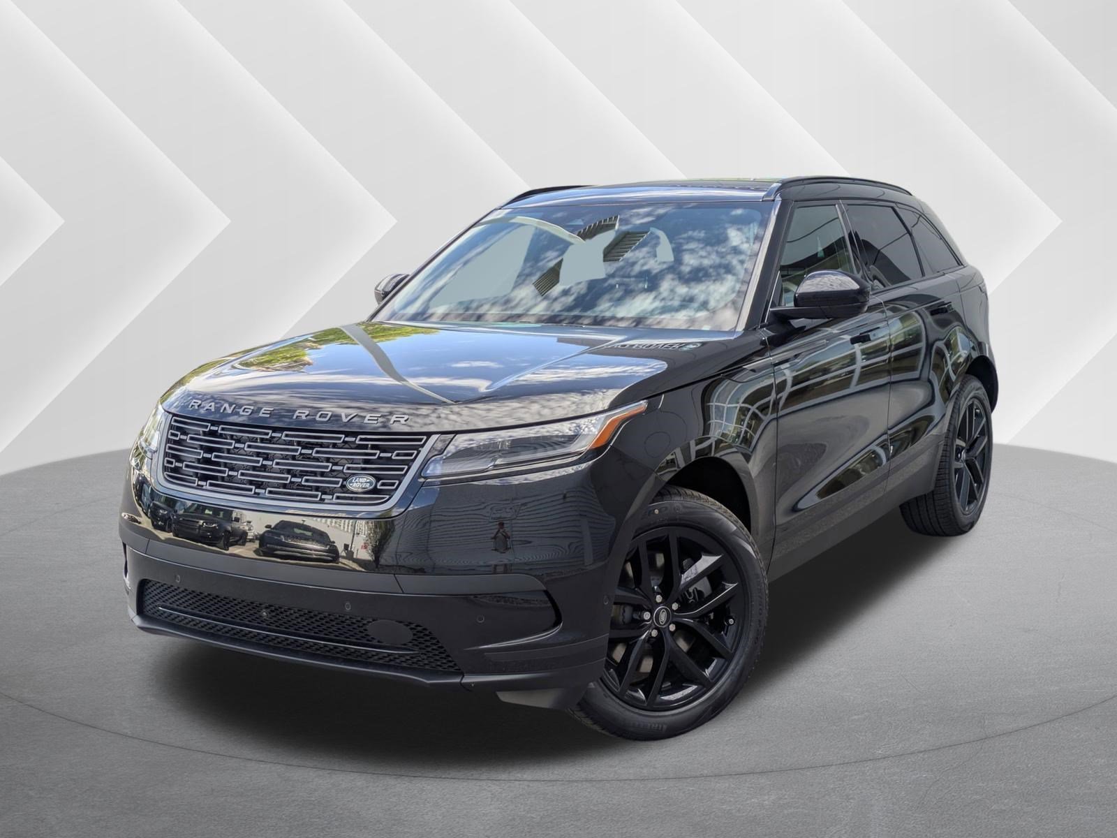 2026 Land Rover Range Rover Velar P250 S's photo