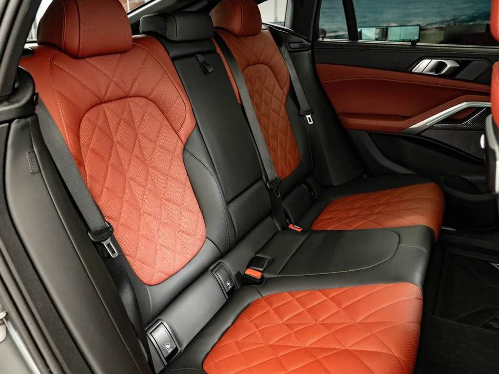 Used 2024 Skyscraper Gray Metallic BMW M60i image 44