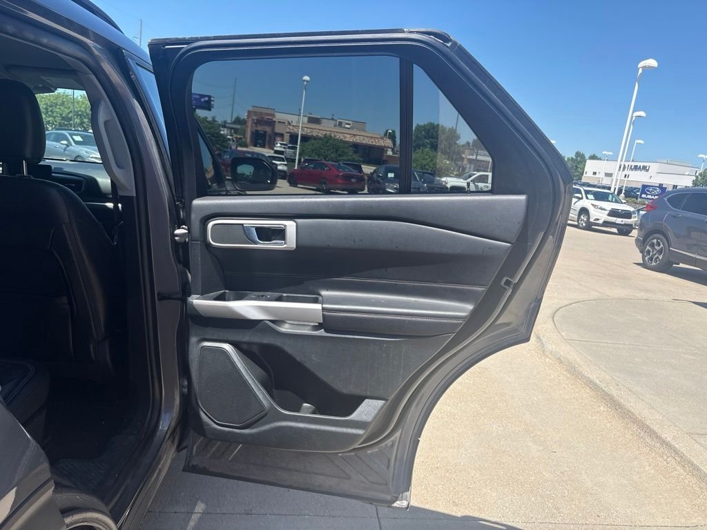 Used 2021 Gray Metallic Ford XLT image 27