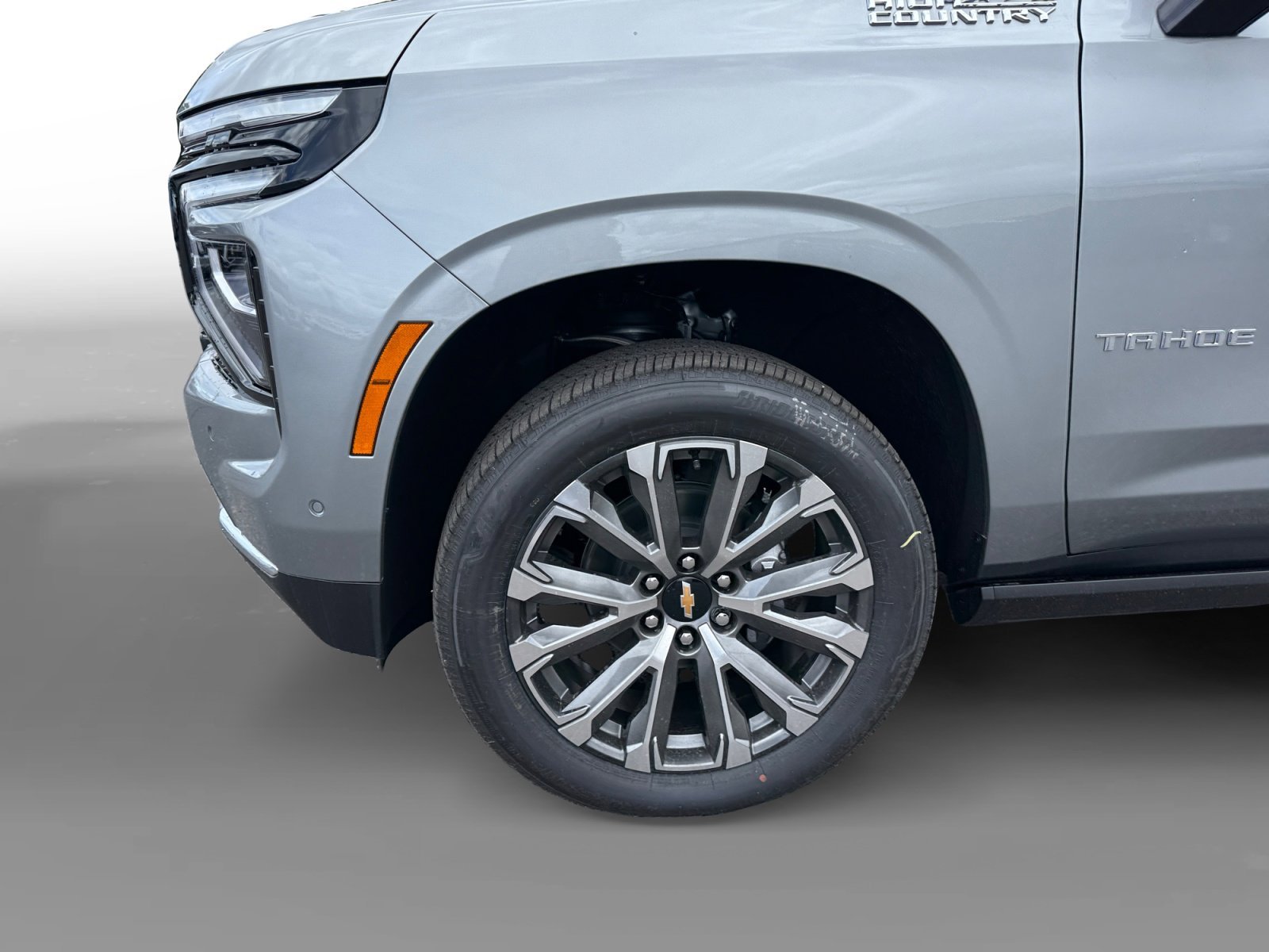 New 2026 Sterling Gray Metallic Chevrolet High Country image 9
