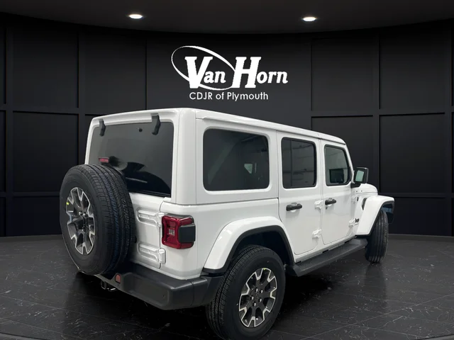 New 2026 Bright White Clear-Coat Exterior Paint Jeep Sahara image 3