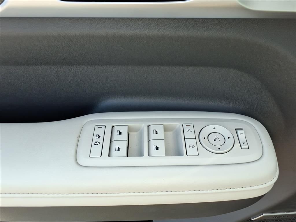 Used 2025 Gray Hyundai Limited image 23