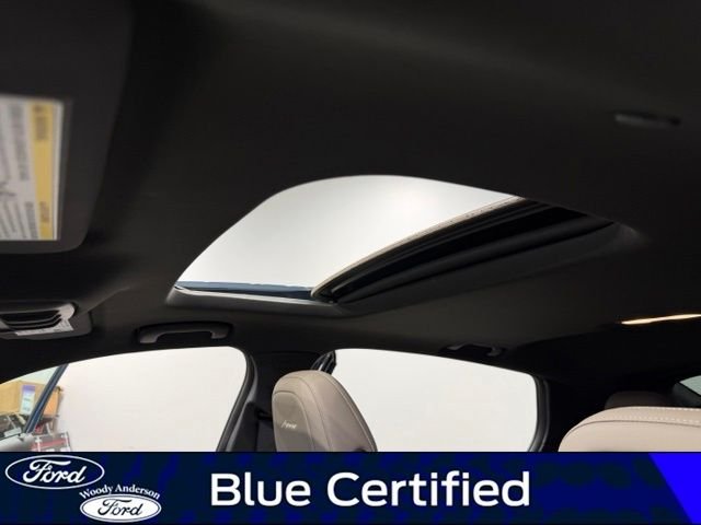 Certified Used 2025 Ocean Blue Metallic Buick Avenir image 18