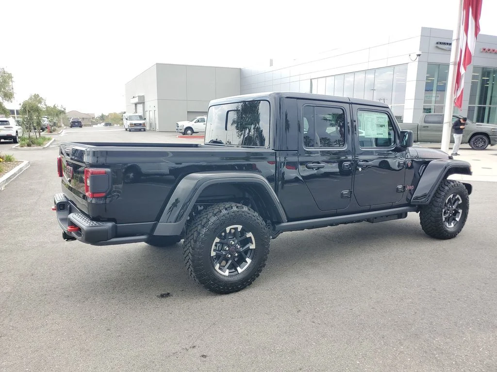 New 2026 Black Clear-Coat Exterior Paint Jeep Rubicon image 6