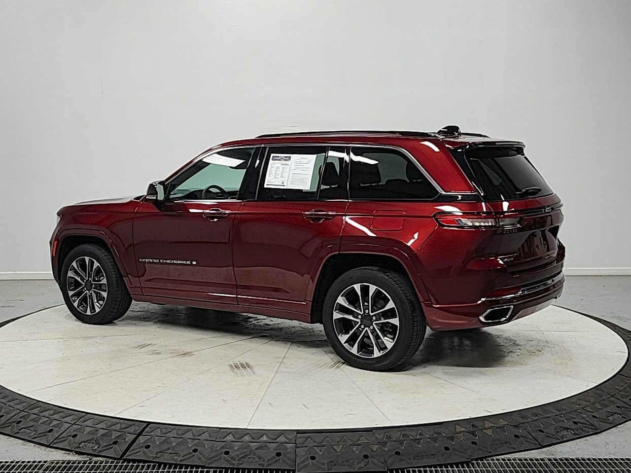 2023 Jeep Grand Cherokee Overland - Photo 6